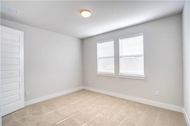 Building Photo - 4012 Manifest Ln