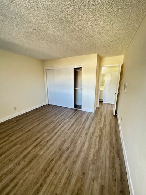 Building Photo - 6310 Hazeltine Ave