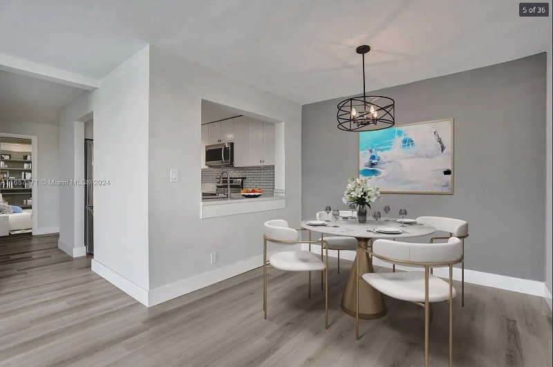 Building Photo - 7175 Orange Dr