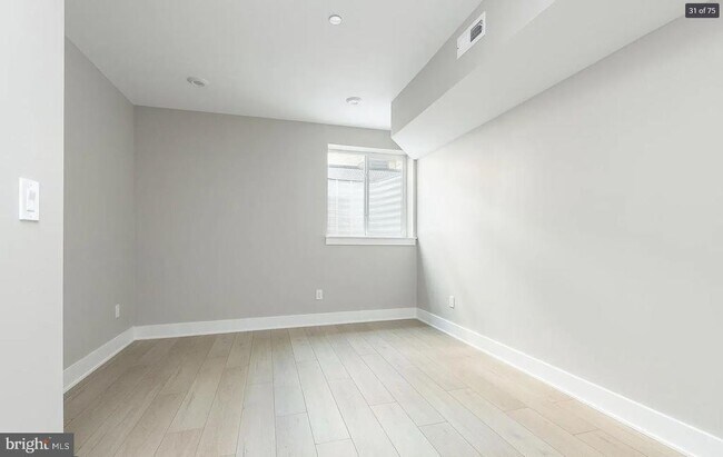 Building Photo - 2044 N 3rd St