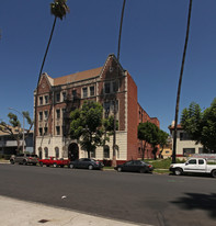 Building Photo - Wilshire Villas North