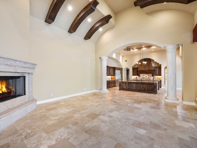 Building Photo - 202 Wellesley Loop