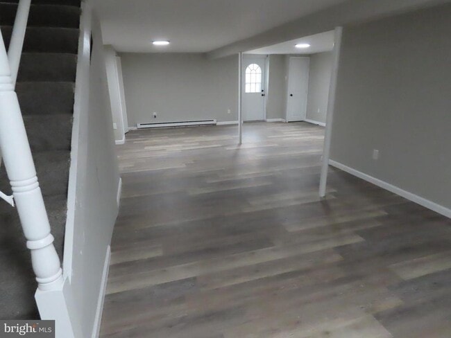 Building Photo - 563 Principio Rd