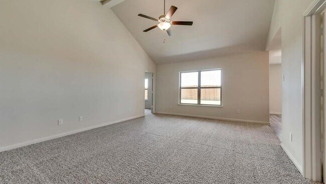 Building Photo - 124 Bandana Cir