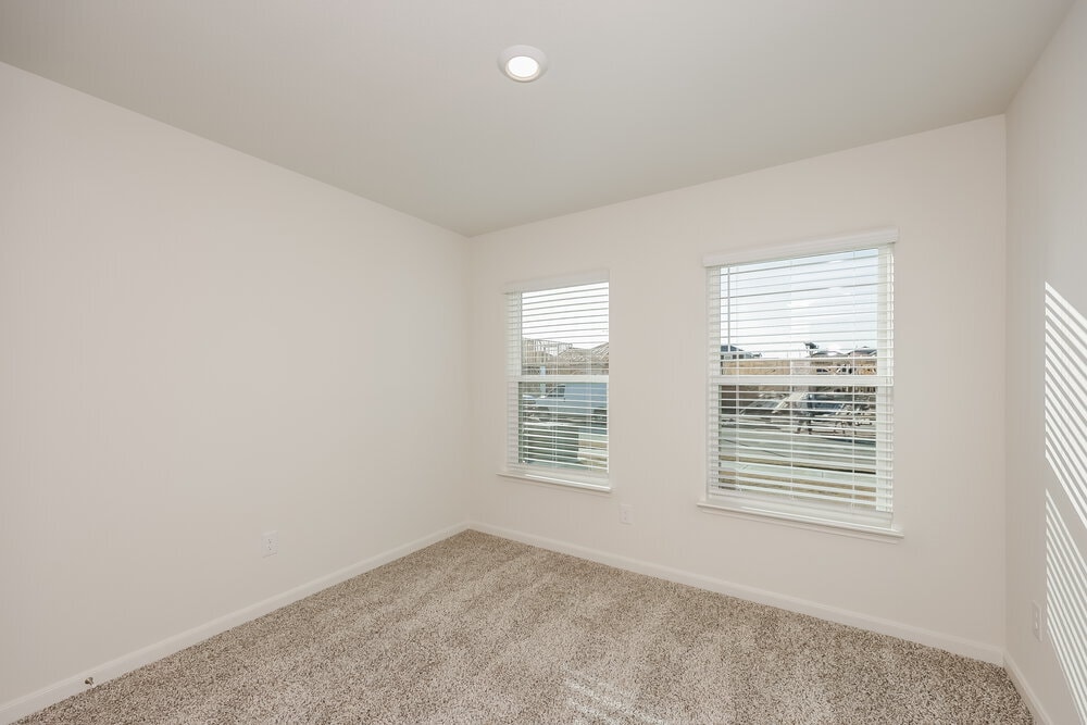 Building Photo - 1313 Redpine Dr