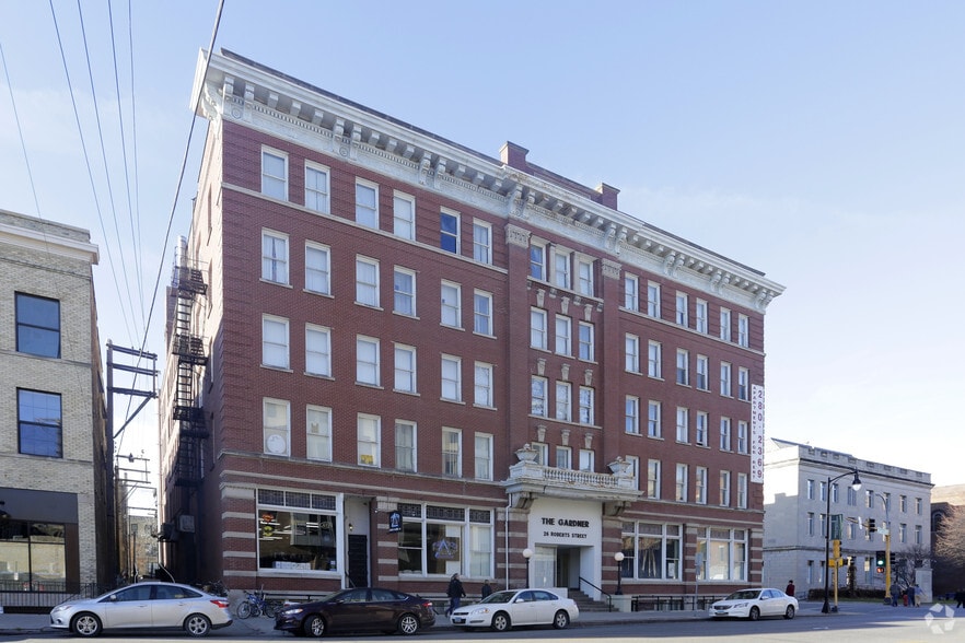 Building Photo - The Gardner