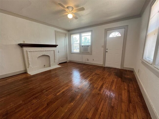 Building Photo - 1116 NW 29th St