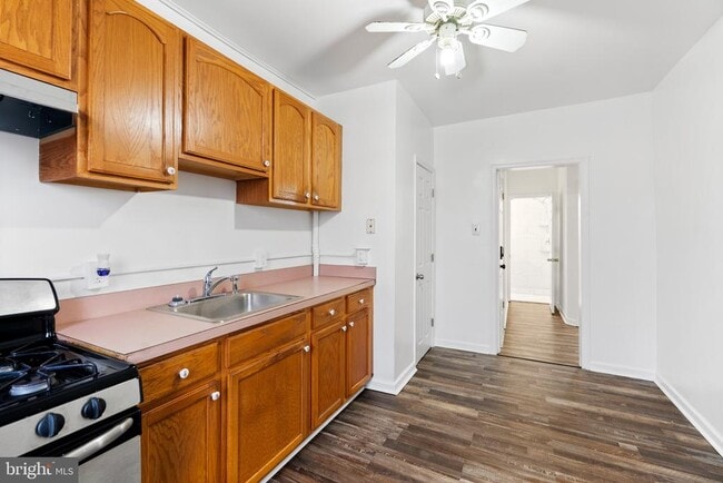 Building Photo - 6915 Harford Rd