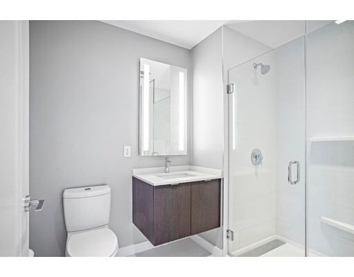 Building Photo - 375 Canal St