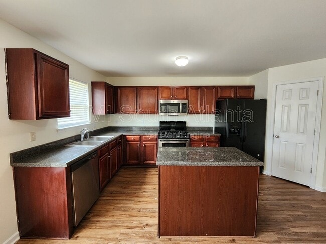 Building Photo - 2551 Wrangler Dr