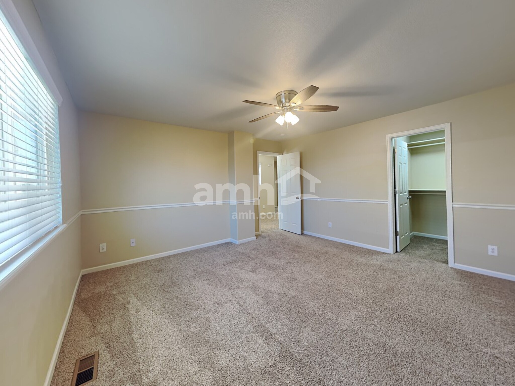 Building Photo - 13051 Uinta St