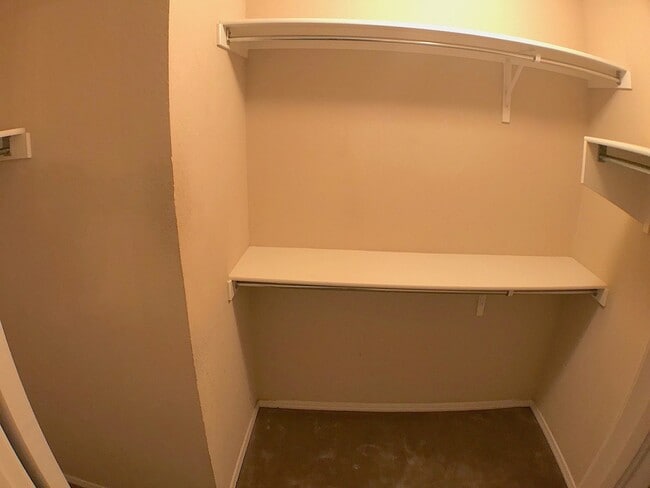Building Photo - East El Paso 3 bed Refrig A/C