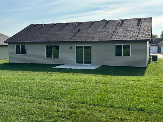 Building Photo - 1560 Gray Fox Dr NE
