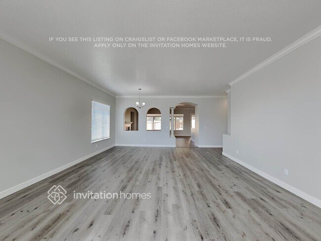 Building Photo - 2030 Butterfield Ln