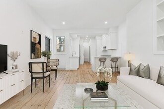 Building Photo - 31 Pleasant St