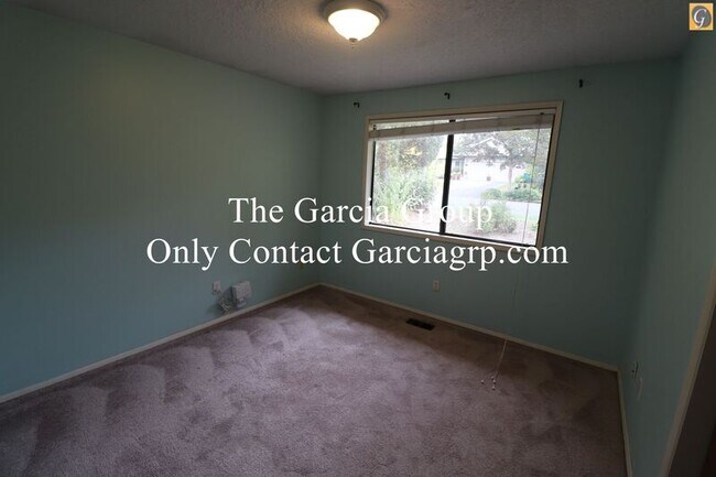 Building Photo - 9585 SW New Forest Dr