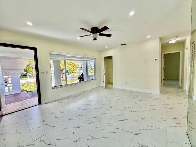 Building Photo - 11740 SW 176th St