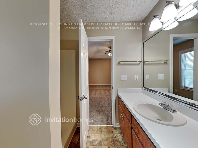 Building Photo - 5062 Snap Dragon Dr