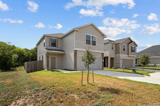 Building Photo - 1927 Overlook Knoll