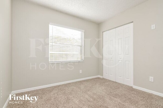 Building Photo - 15807 Cottontail Place