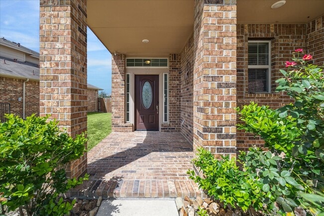 Building Photo - 5307 Little Jasmine Way