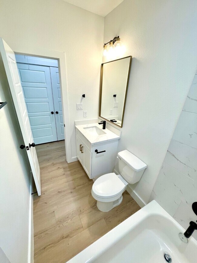 Building Photo - 7205 Tippett St