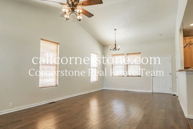 Building Photo - 7676 Sniktau Point