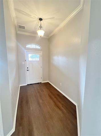 Building Photo - 7011 Chackbay Ln