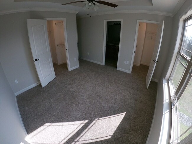 Building Photo - FOR LEASE - 3 Bed, 2.5 Baths, 1300sqft (Ha...
