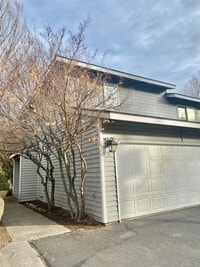 Building Photo - 1700nw9