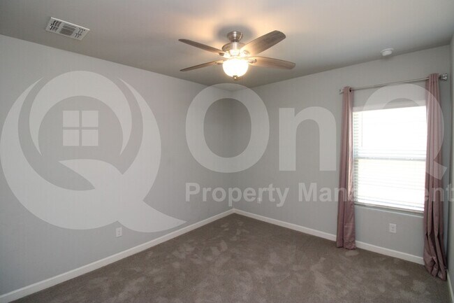 Building Photo - 11561 West Tom Henry Way