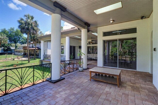 Building Photo - 1705 Meyers Cove Dr