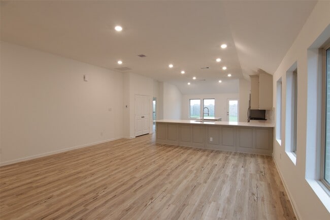 Building Photo - 2511 Chestnut Oak Cir