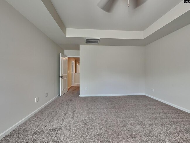 Building Photo - 461 Blue Garden Wy