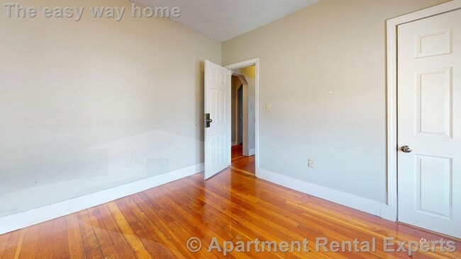 Building Photo - 280 McGrath Hwy