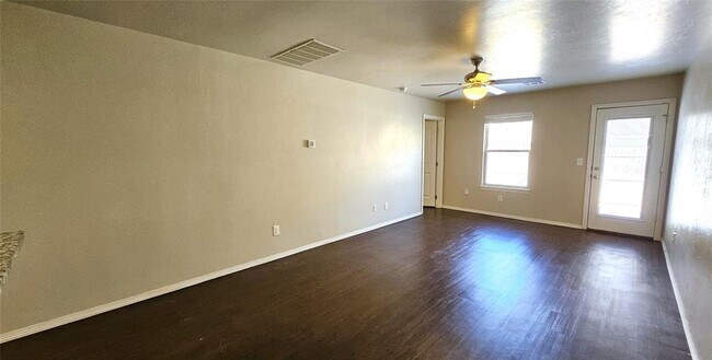 Building Photo - 2173 Buena Vida Ln