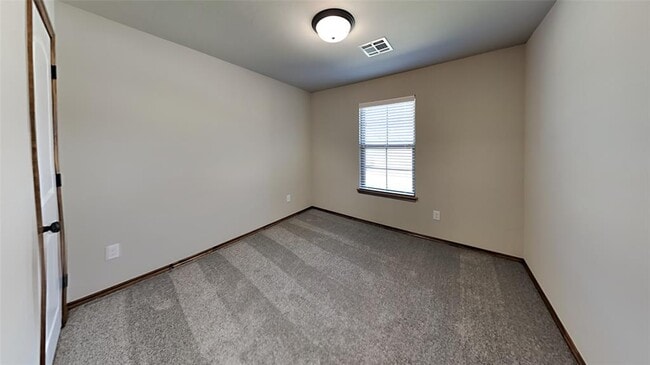 Building Photo - 7055 Richardson Ct