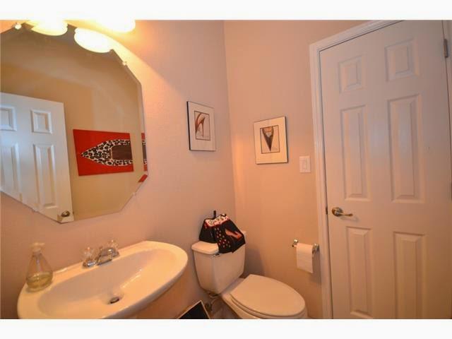 Building Photo - 15405 Fisher Island Dr