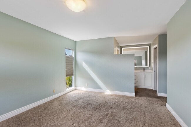 Building Photo - 3742 Mortensen Rd
