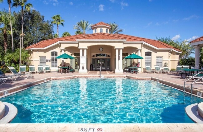 Building Photo - 8420 Blue Lagoon Dr