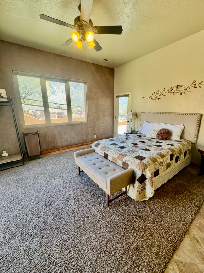 Building Photo - 3369 S 1100 W