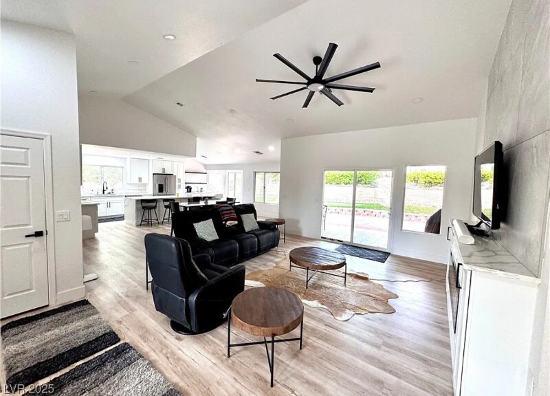 Building Photo - 9053 Firebird Dr