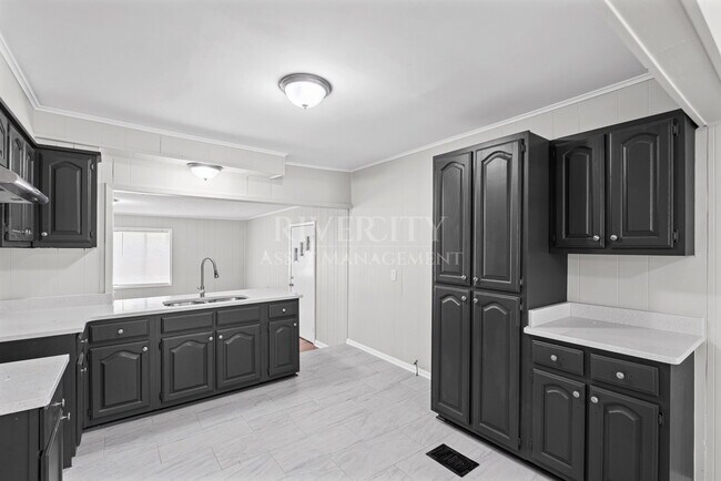 Building Photo - 4059 Geraldus Ave