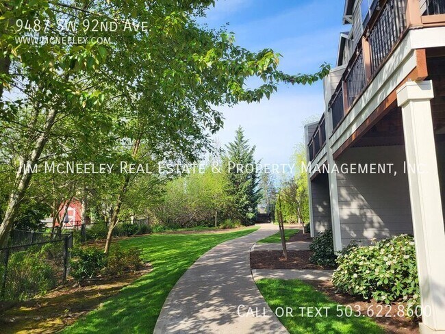 Building Photo - 9487 SW 92nd Ave