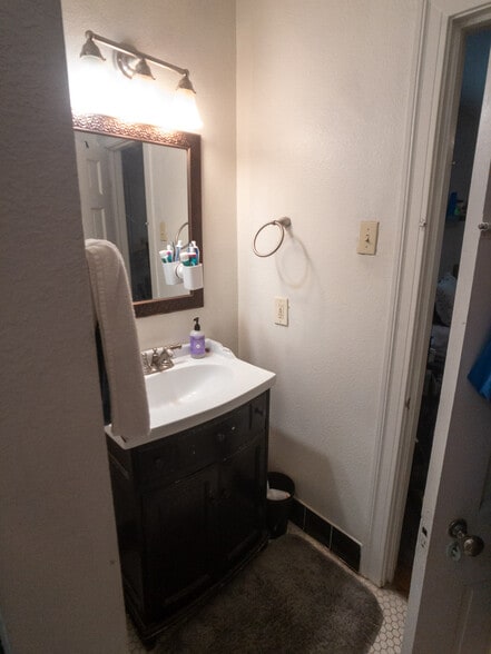 Building Photo - 2309 Shoal Creek Blvd