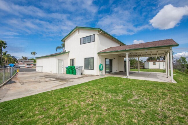 Building Photo - Carlsbad 4 Bedroom Gem with a View!