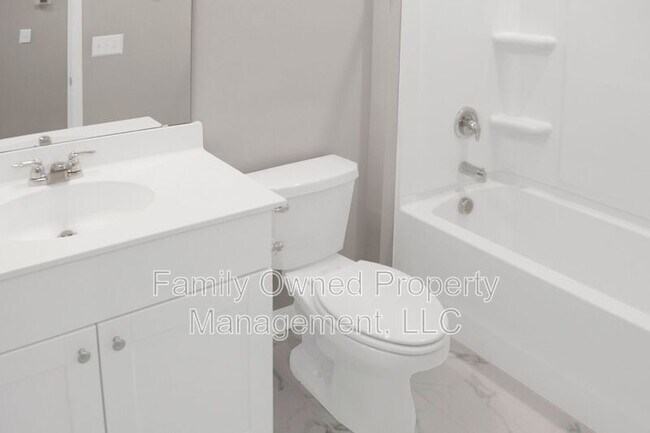 Building Photo - 557 Spanish Wells Rd