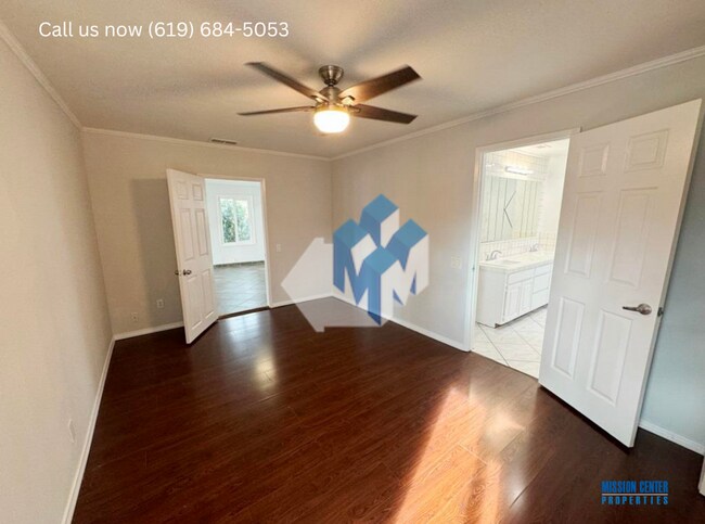 Building Photo - 5256-5260 Groveland Drive