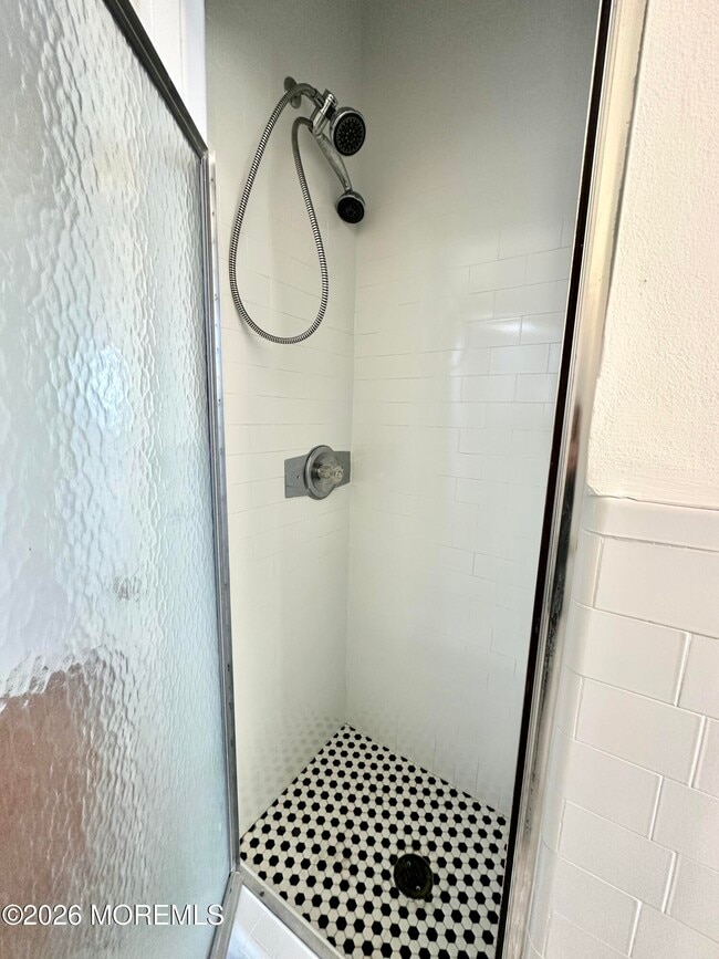 Building Photo - 500 Deal Lake Dr