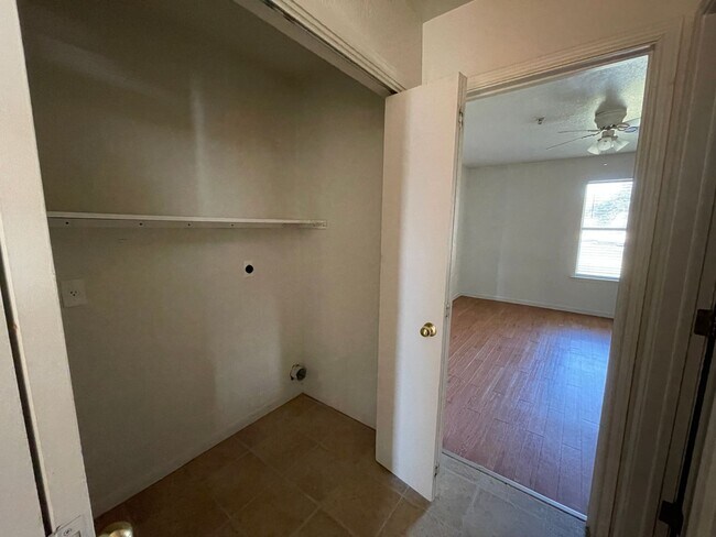 Building Photo - 3405 Atkinson Ave